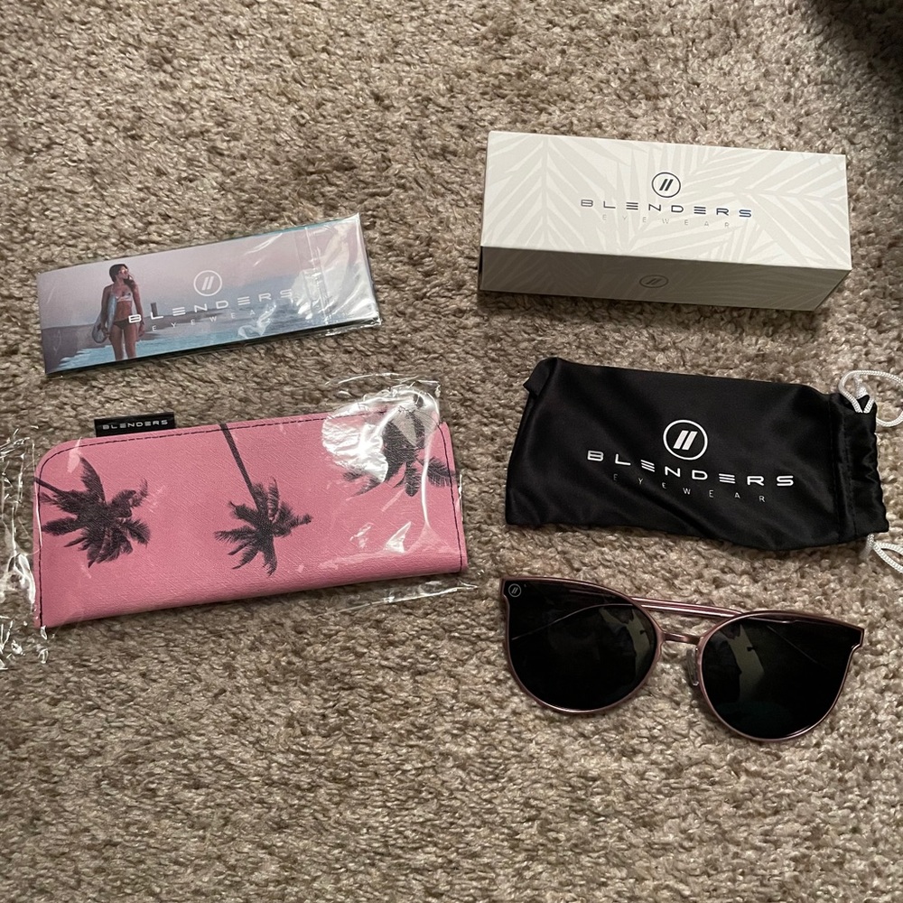 Blenders Eyewear Sunglasses